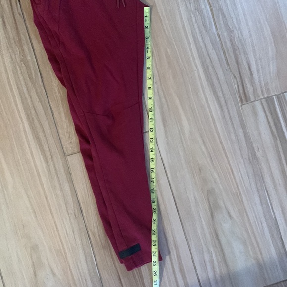 Alphalete Red Sweatpants - Picture 13 of 13